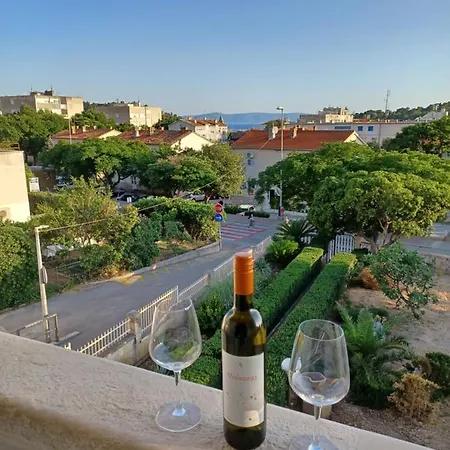 Apartment Emilija Makarska