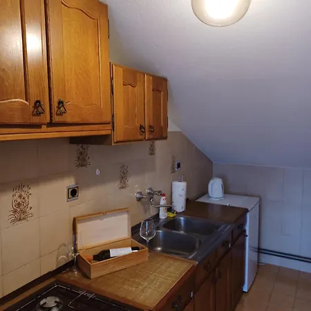 Emilija Apartment Makarska
