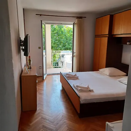Apartment Emilija *