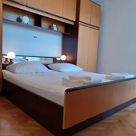 Emilija Apartment