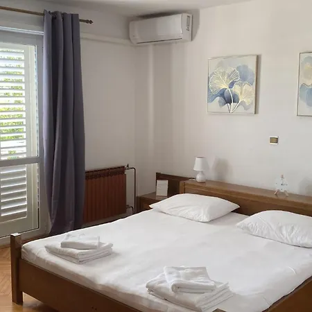 Apartment Emilija Makarska