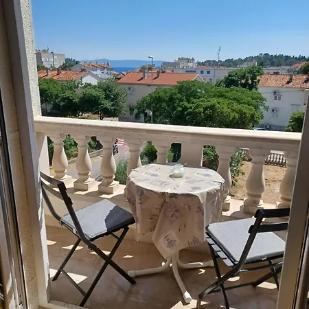 Emilija * Makarska