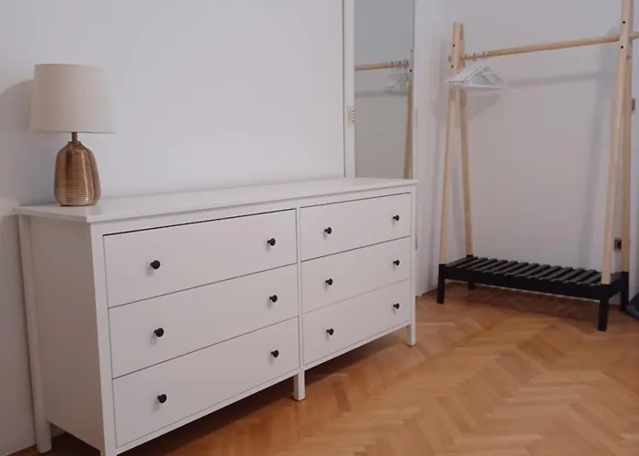 Appartamento Emilija Makarska