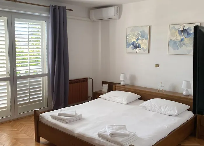 Appartamento Emilija Makarska